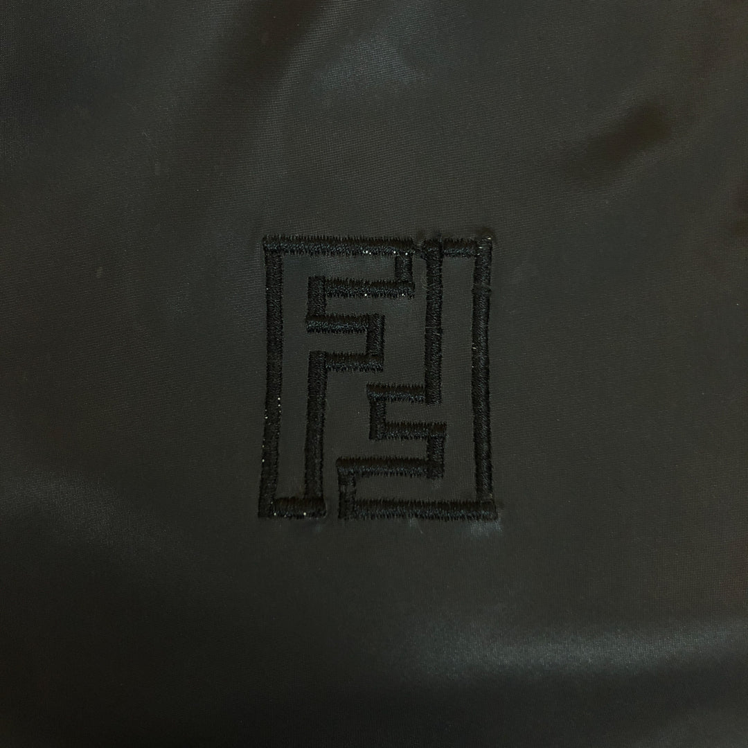 *Fendi Fendi Zukka模式字母图Blouson可逆