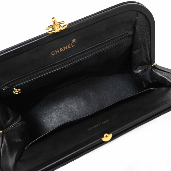 *CHANEL Chanel Matelasse Caviar Skin Chain Shoulder Bag P42338V