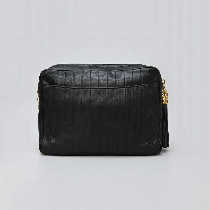 chanel shoulder bag ladies