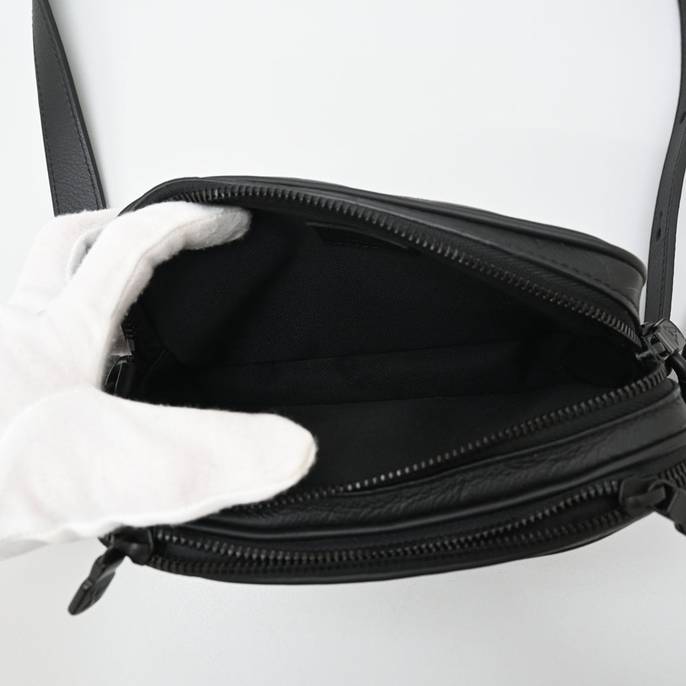Louis Vuitton Shoulder Bag M82544 Men's None