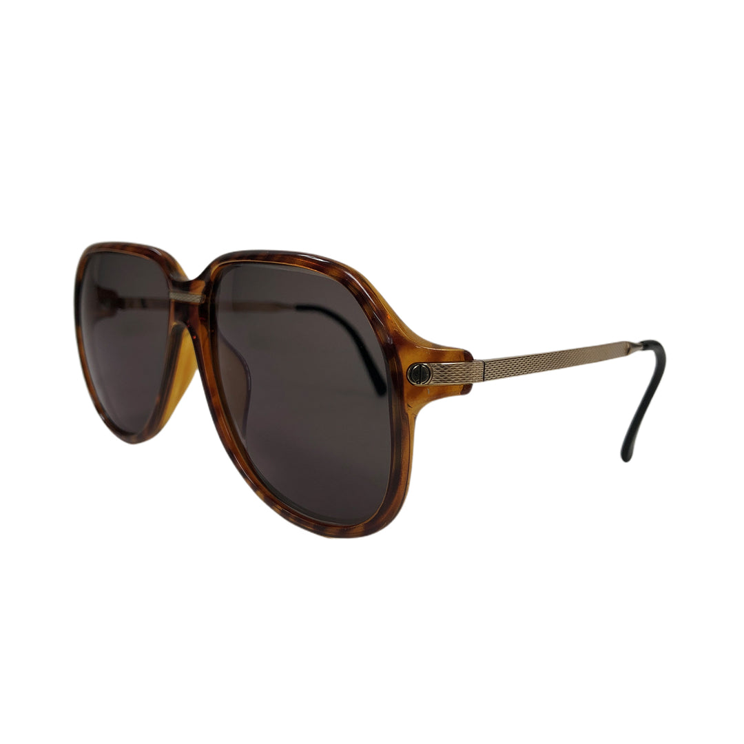 * Dunhill Dunhill太阳镜6004A 11煮沸