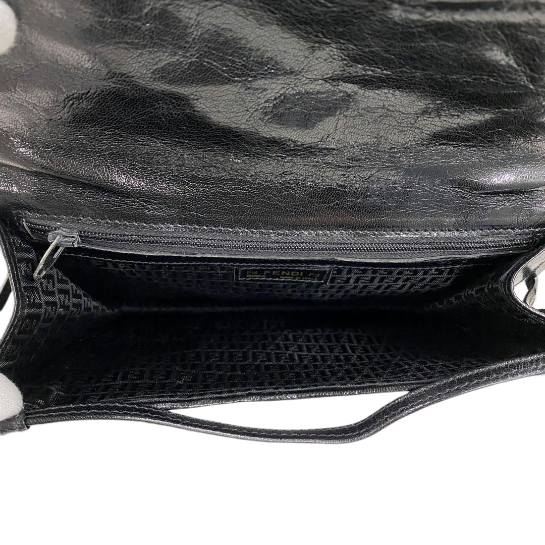 *FENDI フェンディ ショルダーバッグ