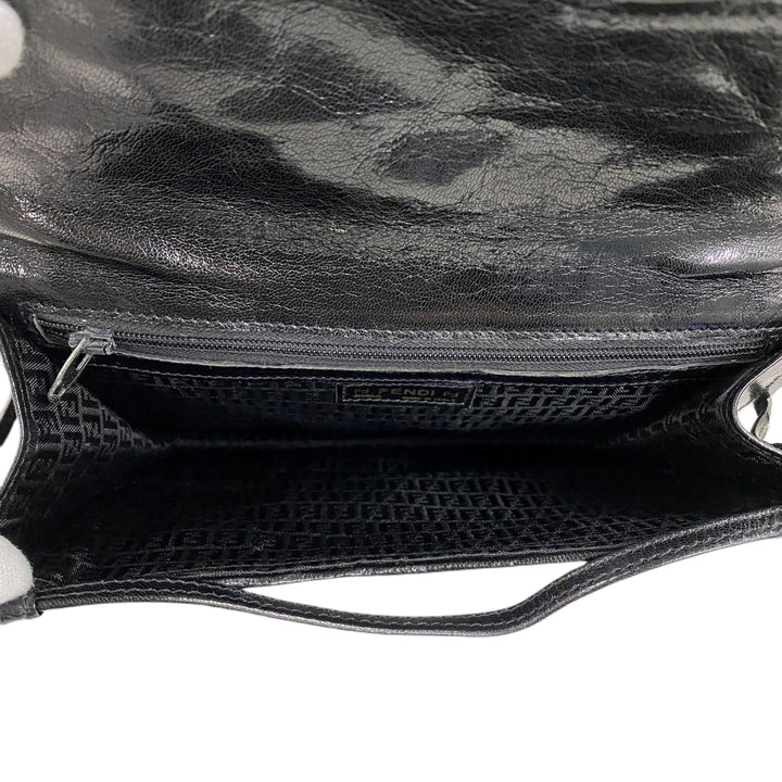 *FENDI フェンディ ショルダーバッグ
