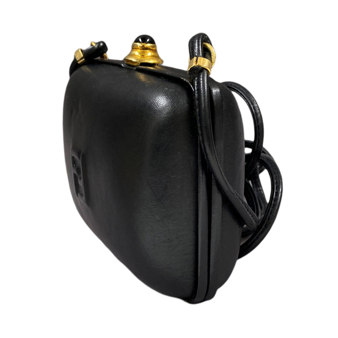 *FENDI フェンディ ポーチ ショルダーバッグ
