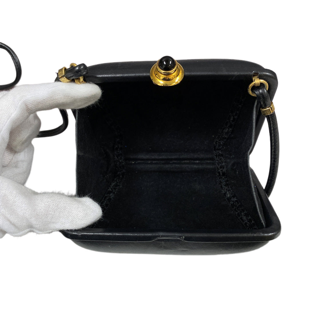 *FENDI フェンディ ポーチ ショルダーバッグ
