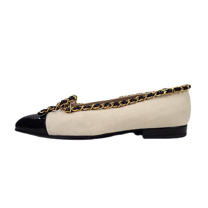 *Chanel Ribbon Chain Pumps