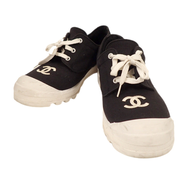 *CHANEL sneakers