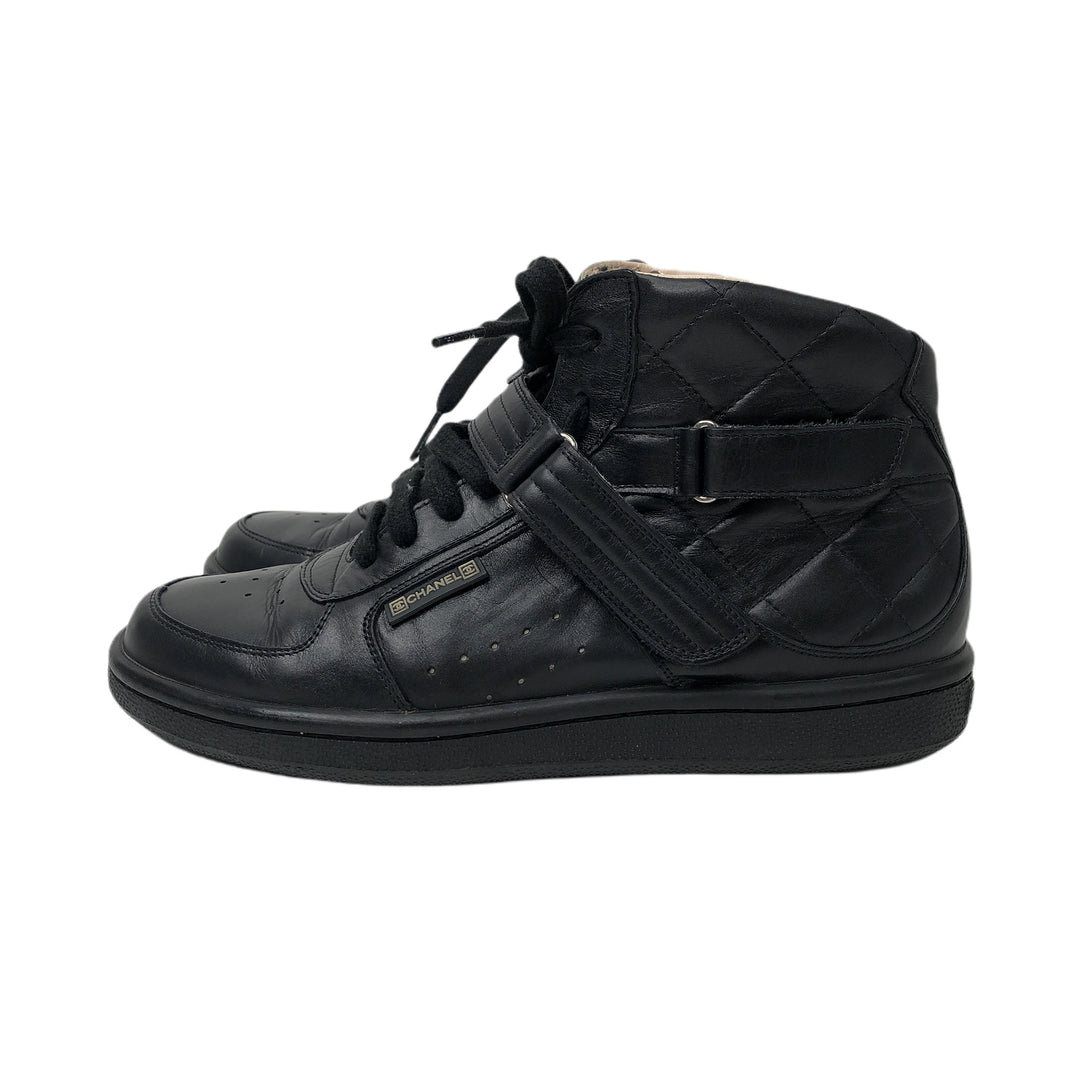 *CHANEL Chanel Matelasse G24838 Sneakers High Cut Coco Mark COCO Shoes P31813V