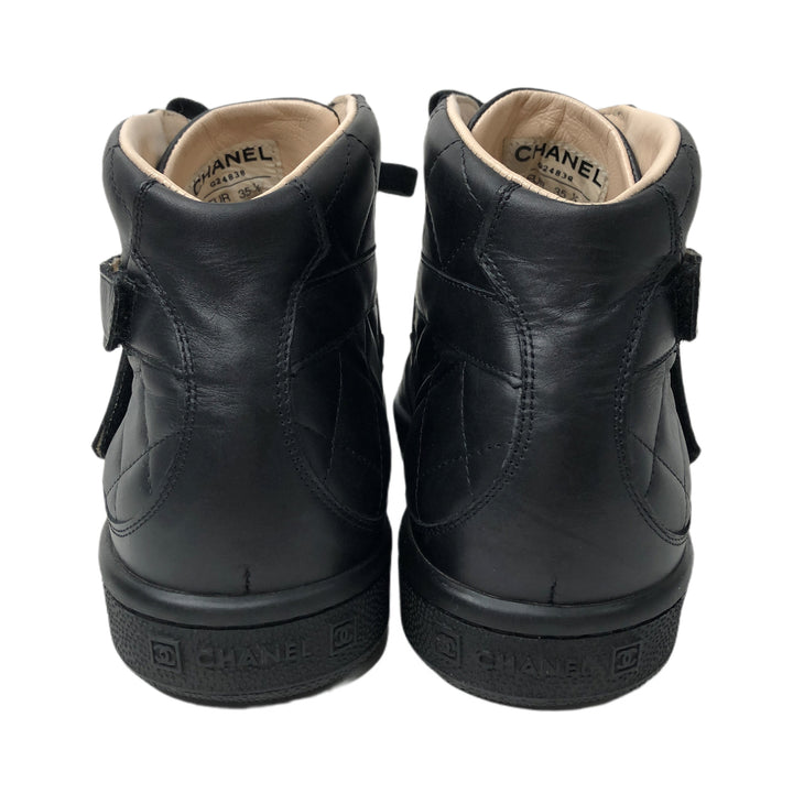 *CHANEL Chanel Matelasse G24838 Sneakers High Cut Coco Mark COCO Shoes P31813V