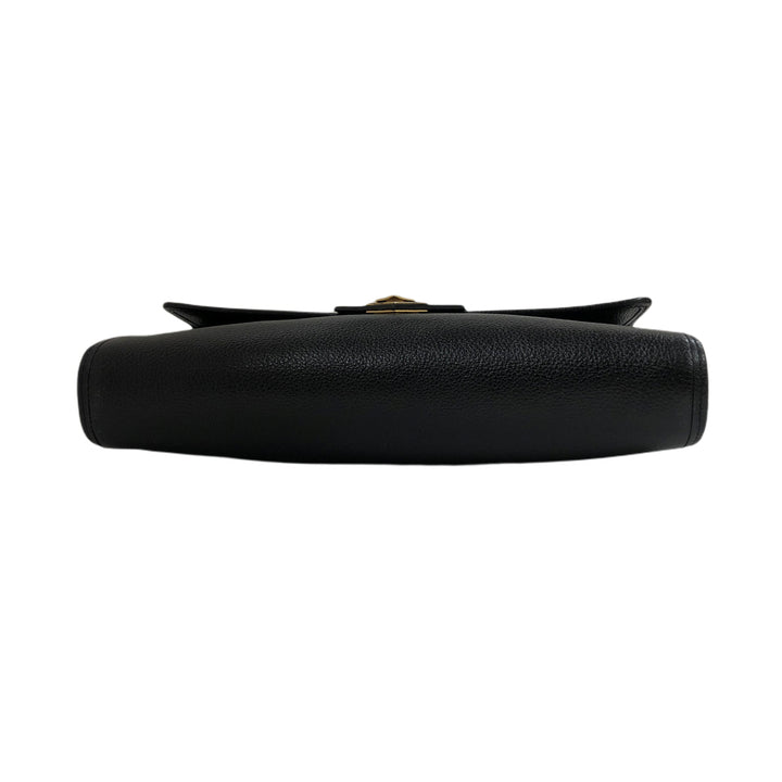 * Yves Saint Laurent Yves Saint Laurent Shoulder Bag YSL