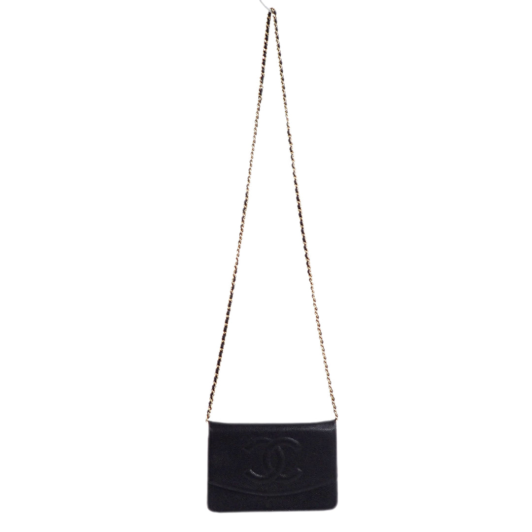 * CHANEL Chain Shoulder Wallet