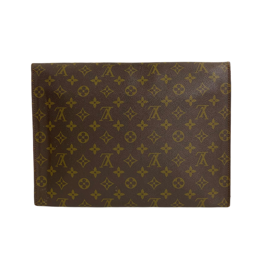 * Louis Vuitton Louis Vuitton Clutch Bag