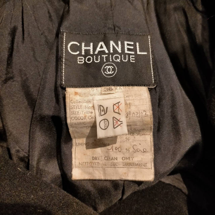 *CHANEL シャネル コート ロング クローバーボタン P19485V