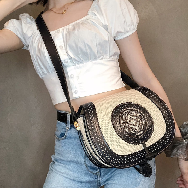 Loewe 로에베 아나그램 숄더백